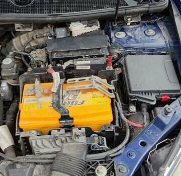 Синій Рено Меган, об'ємом двигуна 1.46 л та пробігом 303 тис. км за 5000 $, фото 48 на Automoto.ua