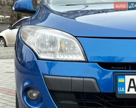 Синий Рено Меган, объемом двигателя 1.46 л и пробегом 310 тыс. км за 7700 $, фото 6 на Automoto.ua