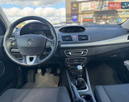Синій Рено Меган, об'ємом двигуна 0 л та пробігом 187 тис. км за 7700 $, фото 9 на Automoto.ua