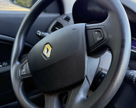 Синий Рено Меган, объемом двигателя 1.6 л и пробегом 190 тыс. км за 7450 $, фото 21 на Automoto.ua