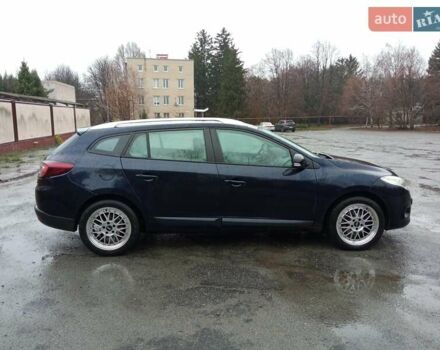 Синій Рено Меган, об'ємом двигуна 1.46 л та пробігом 228 тис. км за 6999 $, фото 4 на Automoto.ua