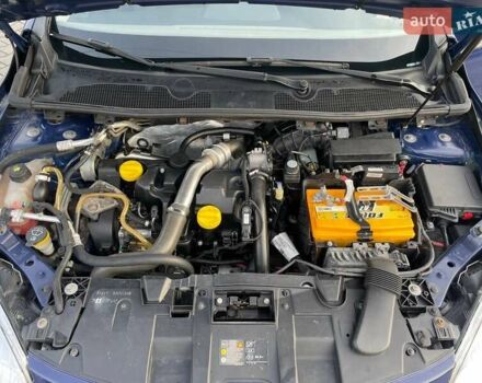 Синий Рено Меган, объемом двигателя 1.46 л и пробегом 308 тыс. км за 6199 $, фото 23 на Automoto.ua