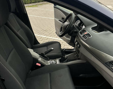 Синий Рено Меган, объемом двигателя 1.6 л и пробегом 150 тыс. км за 7200 $, фото 30 на Automoto.ua