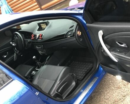 Синий Рено Меган, объемом двигателя 1.5 л и пробегом 340 тыс. км за 7800 $, фото 2 на Automoto.ua