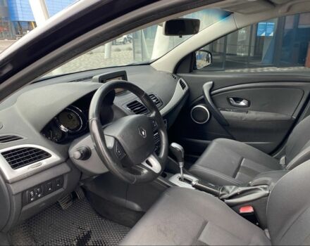 Синий Рено Меган, объемом двигателя 1.5 л и пробегом 356 тыс. км за 6750 $, фото 14 на Automoto.ua