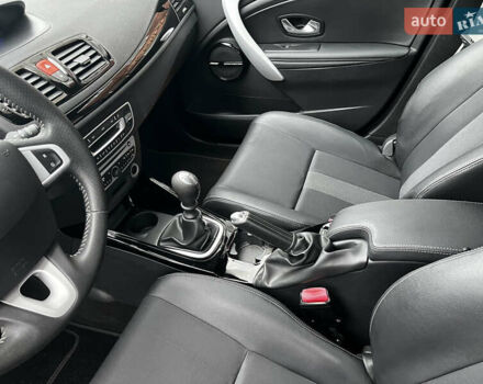 Синий Рено Меган, объемом двигателя 1.4 л и пробегом 238 тыс. км за 6999 $, фото 51 на Automoto.ua