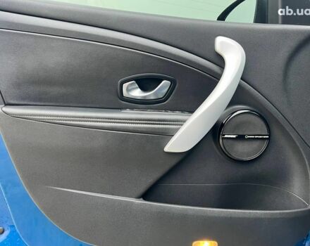 Синій Рено Меган, об'ємом двигуна 1.5 л та пробігом 232 тис. км за 9190 $, фото 14 на Automoto.ua