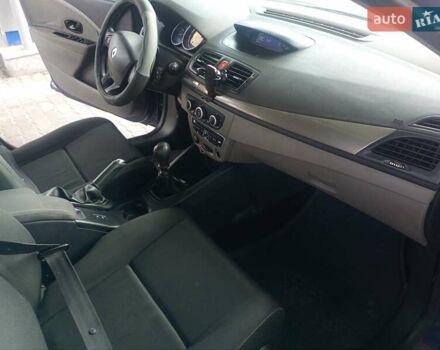 Синий Рено Меган, объемом двигателя 1.46 л и пробегом 250 тыс. км за 5800 $, фото 16 на Automoto.ua