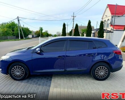 Синий Рено Меган, объемом двигателя 1.5 л и пробегом 258 тыс. км за 6850 $, фото 2 на Automoto.ua