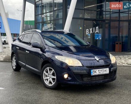 Рено Меган 2011 в Киеве на Automoto.ua Синий Рено Меган, объемом двигателя 1.5 л и пробегом 356 тыс. км за 6700 $, фото 3 на Automoto.ua
