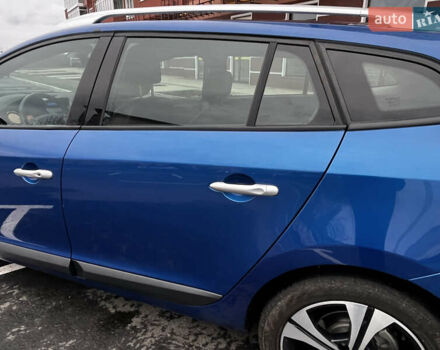 Синий Рено Меган, объемом двигателя 1.4 л и пробегом 238 тыс. км за 6999 $, фото 13 на Automoto.ua