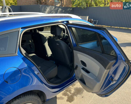 Синий Рено Меган, объемом двигателя 1.6 л и пробегом 218 тыс. км за 6800 $, фото 9 на Automoto.ua