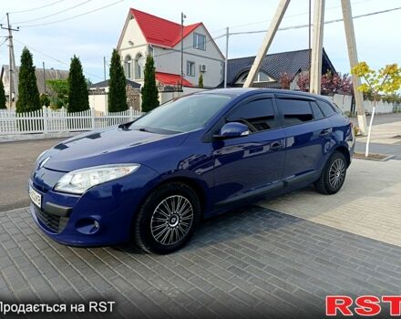 Синий Рено Меган, объемом двигателя 1.5 л и пробегом 258 тыс. км за 6850 $, фото 1 на Automoto.ua