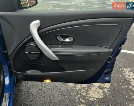 Синий Рено Меган, объемом двигателя 1.4 л и пробегом 238 тыс. км за 6999 $, фото 72 на Automoto.ua