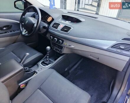 Синий Рено Меган, объемом двигателя 1.46 л и пробегом 258 тыс. км за 6800 $, фото 9 на Automoto.ua