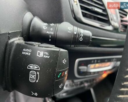 Синий Рено Меган, объемом двигателя 1.5 л и пробегом 232 тыс. км за 9190 $, фото 26 на Automoto.ua