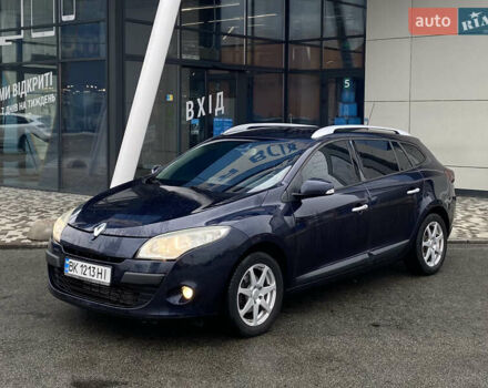 Рено Меган 2011 в Киеве на Automoto.ua Синий Рено Меган, объемом двигателя 1.5 л и пробегом 356 тыс. км за 6700 $, фото 5 на Automoto.ua