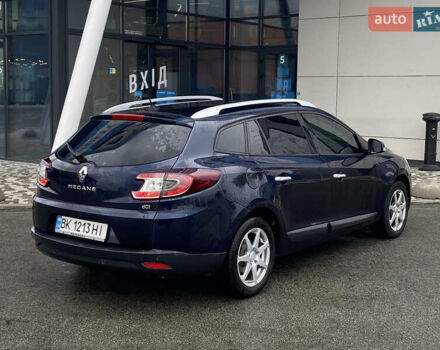 Рено Меган 2011 в Киеве на Automoto.ua Синий Рено Меган, объемом двигателя 1.5 л и пробегом 356 тыс. км за 6700 $, фото 11 на Automoto.ua