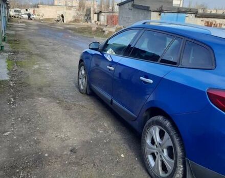 Синий Рено Меган, объемом двигателя 1.46 л и пробегом 205 тыс. км за 7700 $, фото 3 на Automoto.ua