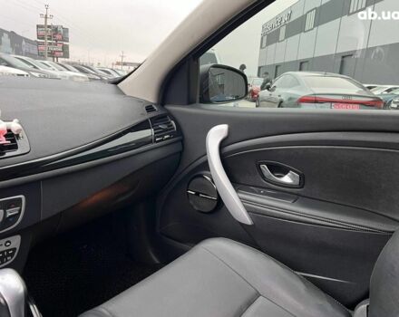 Синій Рено Меган, об'ємом двигуна 1.5 л та пробігом 232 тис. км за 9190 $, фото 34 на Automoto.ua