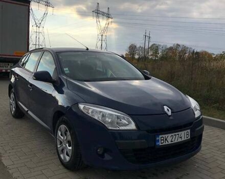 Синий Рено Меган, объемом двигателя 1.5 л и пробегом 300 тыс. км за 6500 $, фото 2 на Automoto.ua