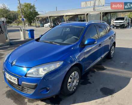 Синий Рено Меган, объемом двигателя 1.6 л и пробегом 218 тыс. км за 6800 $, фото 1 на Automoto.ua