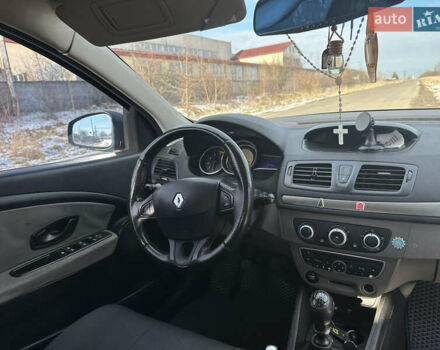 Синий Рено Меган, объемом двигателя 1.46 л и пробегом 320 тыс. км за 6800 $, фото 5 на Automoto.ua