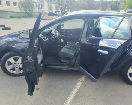 Синий Рено Меган, объемом двигателя 0 л и пробегом 264 тыс. км за 7300 $, фото 9 на Automoto.ua