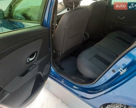 Синій Рено Меган, об'ємом двигуна 1.6 л та пробігом 178 тис. км за 7900 $, фото 48 на Automoto.ua