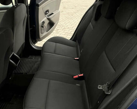 Синий Рено Меган, объемом двигателя 1.6 л и пробегом 150 тыс. км за 7200 $, фото 32 на Automoto.ua