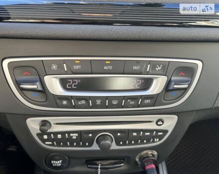 Синій Рено Меган, об'ємом двигуна 1.46 л та пробігом 0 тис. км за 80 $, фото 47 на Automoto.ua