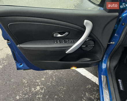 Синій Рено Меган, об'ємом двигуна 1.4 л та пробігом 238 тис. км за 6950 $, фото 34 на Automoto.ua