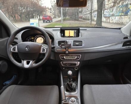 Синий Рено Меган, объемом двигателя 1.5 л и пробегом 216 тыс. км за 8250 $, фото 12 на Automoto.ua