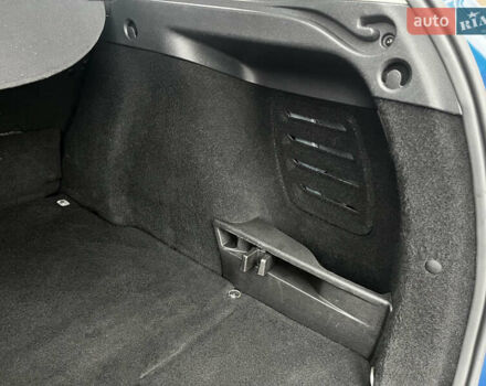 Синий Рено Меган, объемом двигателя 1.4 л и пробегом 238 тыс. км за 6950 $, фото 93 на Automoto.ua