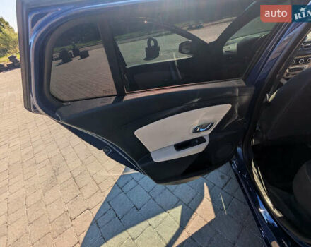 Синий Рено Меган, объемом двигателя 1.6 л и пробегом 280 тыс. км за 7500 $, фото 18 на Automoto.ua