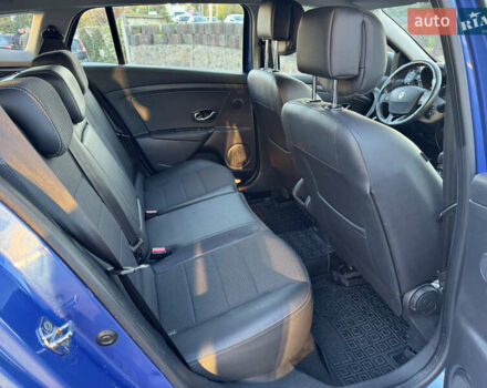 Синий Рено Меган, объемом двигателя 1.5 л и пробегом 294 тыс. км за 8900 $, фото 16 на Automoto.ua