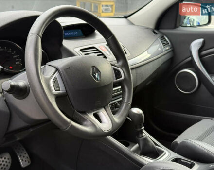 Синий Рено Меган, объемом двигателя 1.6 л и пробегом 338 тыс. км за 6999 $, фото 30 на Automoto.ua