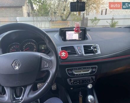 Синій Рено Меган, об'ємом двигуна 1.5 л та пробігом 272 тис. км за 8800 $, фото 4 на Automoto.ua