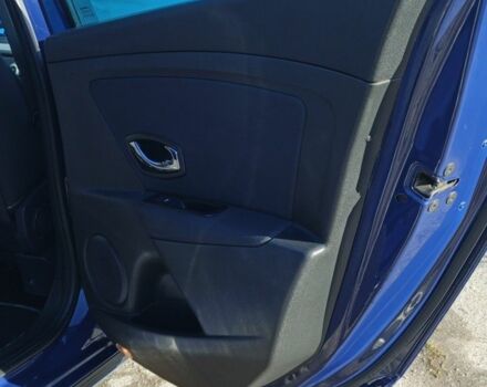 Синий Рено Меган, объемом двигателя 0 л и пробегом 250 тыс. км за 6950 $, фото 16 на Automoto.ua