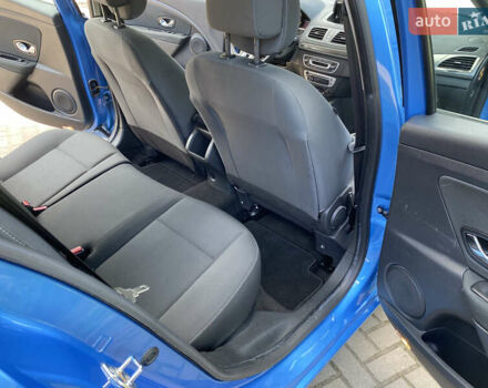 Синий Рено Меган, объемом двигателя 1.5 л и пробегом 284 тыс. км за 8300 $, фото 16 на Automoto.ua