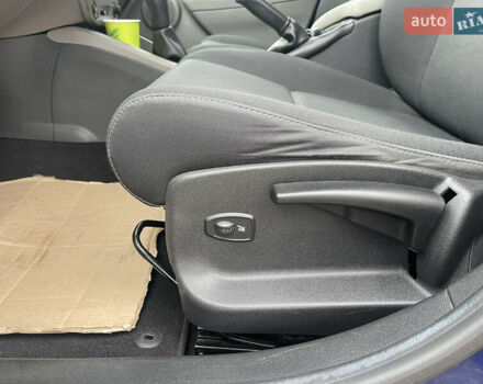 Синий Рено Меган, объемом двигателя 1.6 л и пробегом 175 тыс. км за 7500 $, фото 37 на Automoto.ua