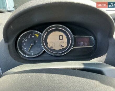 Синій Рено Меган, об'ємом двигуна 1.6 л та пробігом 211 тис. км за 7300 $, фото 16 на Automoto.ua