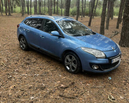 Синий Рено Меган, объемом двигателя 1.46 л и пробегом 247 тыс. км за 7800 $, фото 2 на Automoto.ua