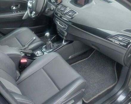 Синій Рено Меган, об'ємом двигуна 1.6 л та пробігом 247 тис. км за 9000 $, фото 10 на Automoto.ua