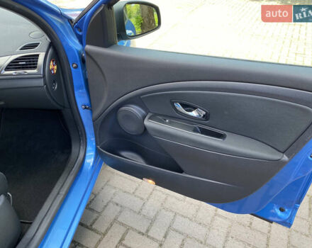 Синий Рено Меган, объемом двигателя 1.5 л и пробегом 284 тыс. км за 8300 $, фото 15 на Automoto.ua