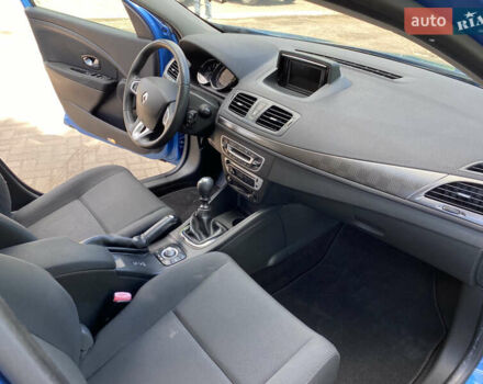 Синий Рено Меган, объемом двигателя 1.5 л и пробегом 284 тыс. км за 8300 $, фото 14 на Automoto.ua