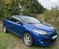 Синий Рено Меган, объемом двигателя 1.5 л и пробегом 250 тыс. км за 8031 $, фото 1 на Automoto.ua