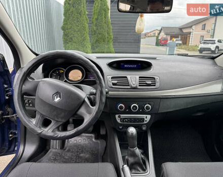 Синий Рено Меган, объемом двигателя 1.46 л и пробегом 275 тыс. км за 6500 $, фото 8 на Automoto.ua