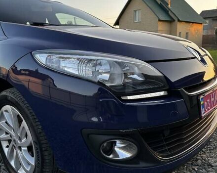 Синій Рено Меган, об'ємом двигуна 1.6 л та пробігом 211 тис. км за 7300 $, фото 11 на Automoto.ua
