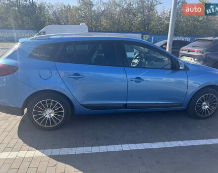 Синій Рено Меган, об'ємом двигуна 1.46 л та пробігом 301 тис. км за 9500 $, фото 4 на Automoto.ua